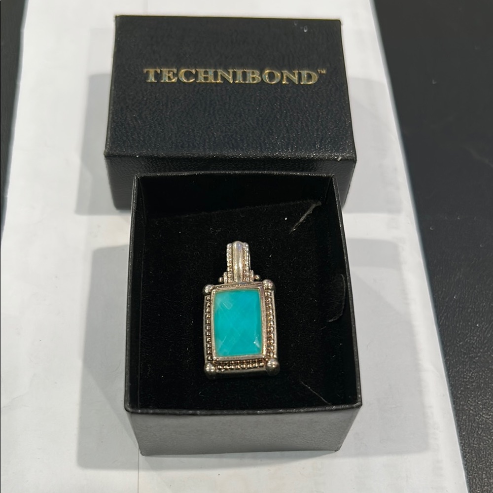 Technibond Silver and Turquoise pendant
